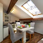Viki Stinjan Apartment Pula