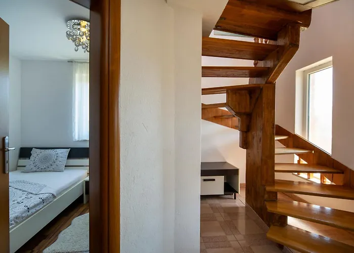 Apartamento Viki Stinjan